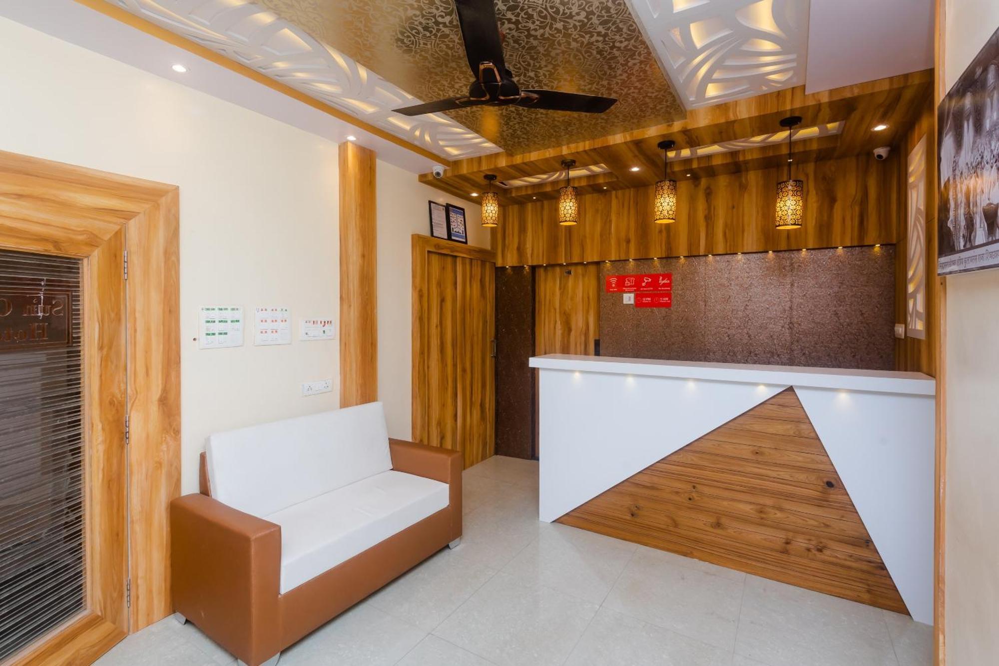 Hotel Sun City Near Saifee Hospital And Hn Reliance Mumbai Bagian luar foto